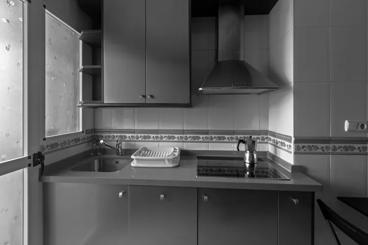Foto de cocina en un piso en alquiler