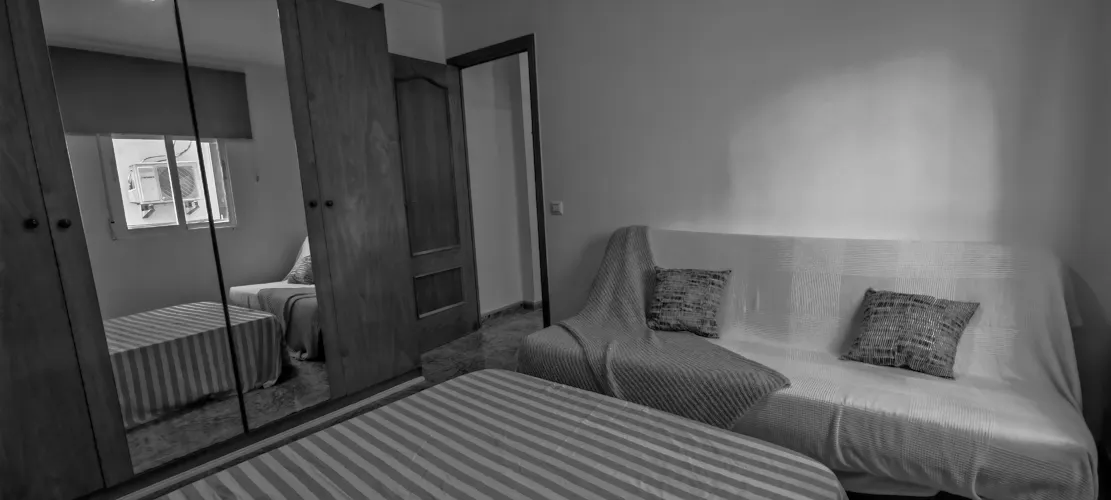 Foto de dormitorio en un piso en alquiler