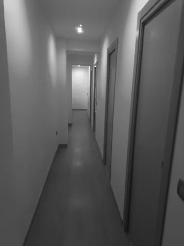 Foto de pasillo en un piso en alquiler