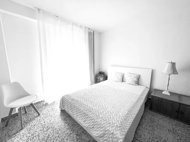 Foto de dormitorio en un piso en alquiler