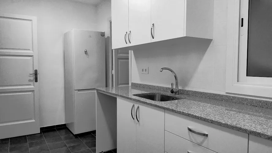 Foto de cocina en un piso en alquiler