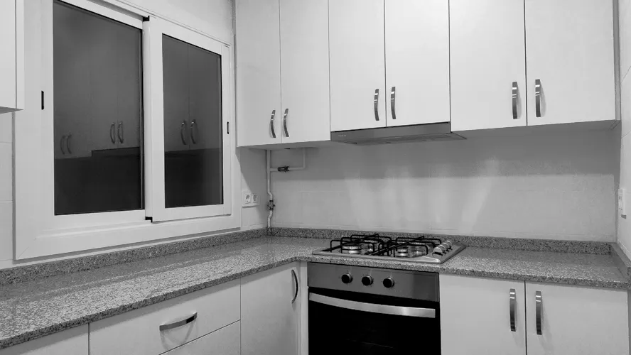 Foto de cocina en un piso en alquiler