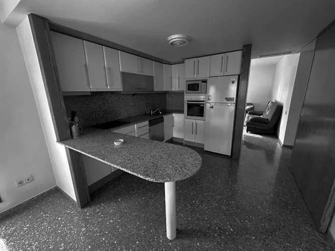 Foto de cocina en un piso en alquiler
