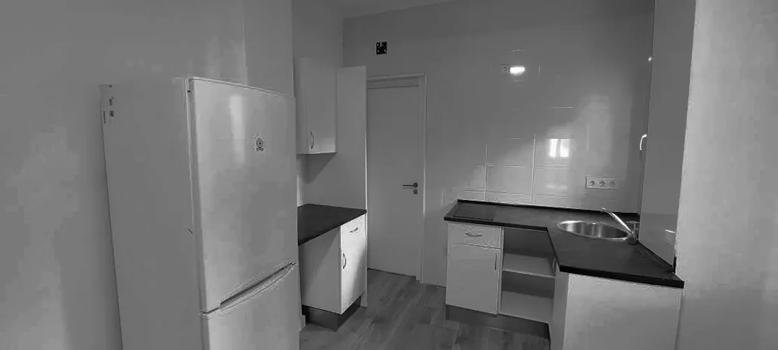 Foto de cocina en un piso en alquiler
