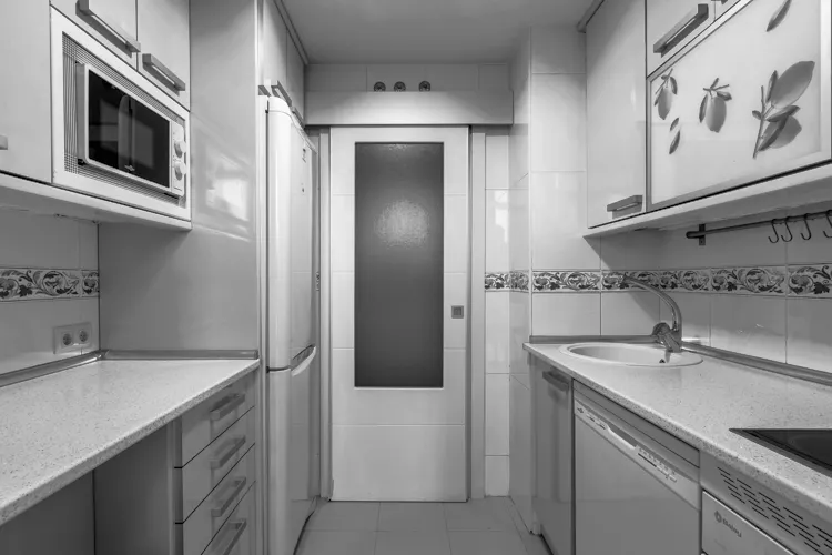 Foto de cocina en un piso en alquiler