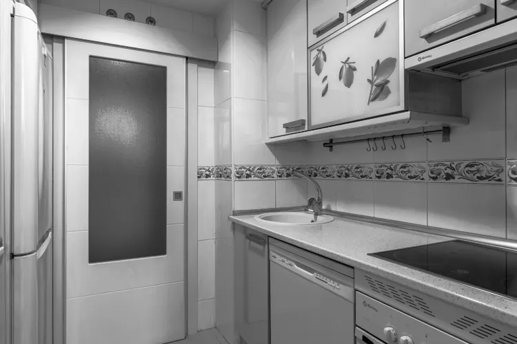 Foto de cocina en un piso en alquiler