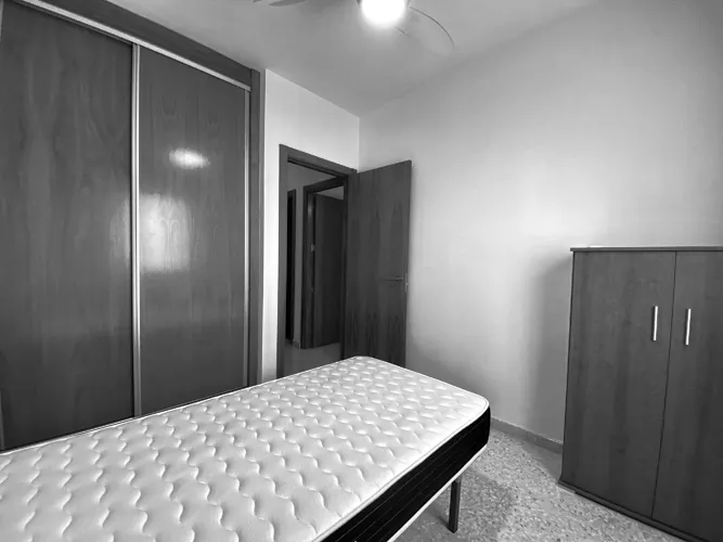Foto de dormitorio en un piso en alquiler
