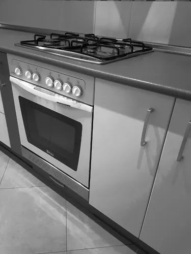 Foto de cocina en un piso en alquiler