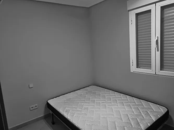 Foto de dormitorio en un piso en alquiler
