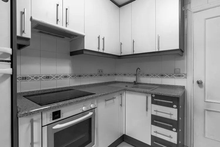 Foto de cocina en un piso en alquiler
