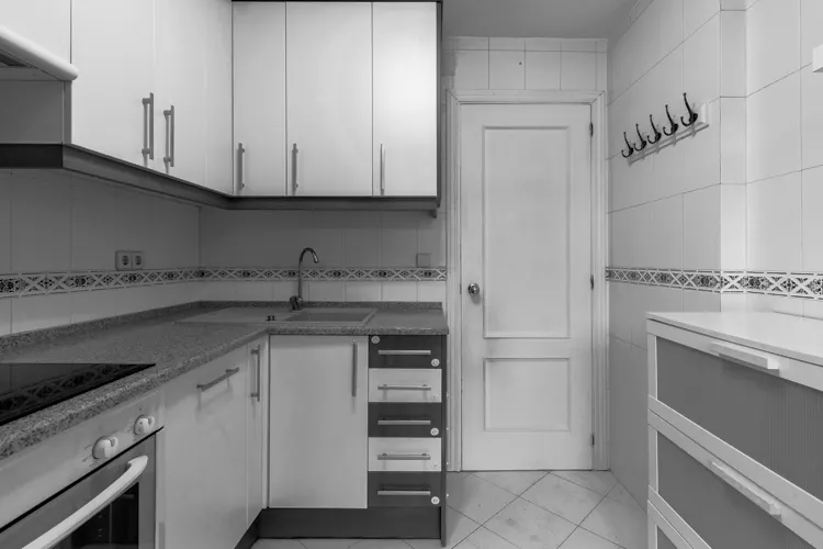 Foto de cocina en un piso en alquiler