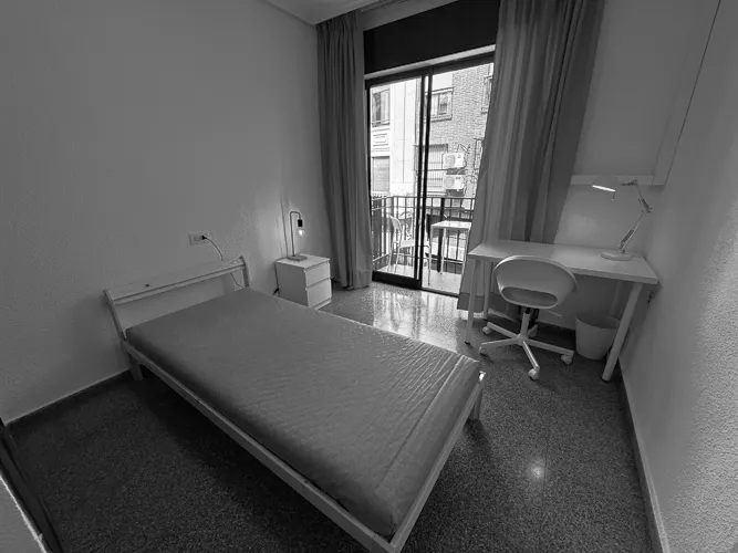 Foto de dormitorio en un piso en alquiler