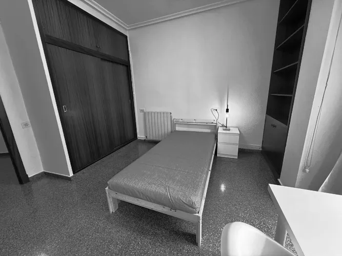 Foto de dormitorio en un piso en alquiler