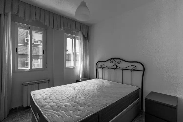 Foto de dormitorio en un piso en alquiler