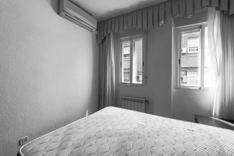 Foto de dormitorio en un piso en alquiler