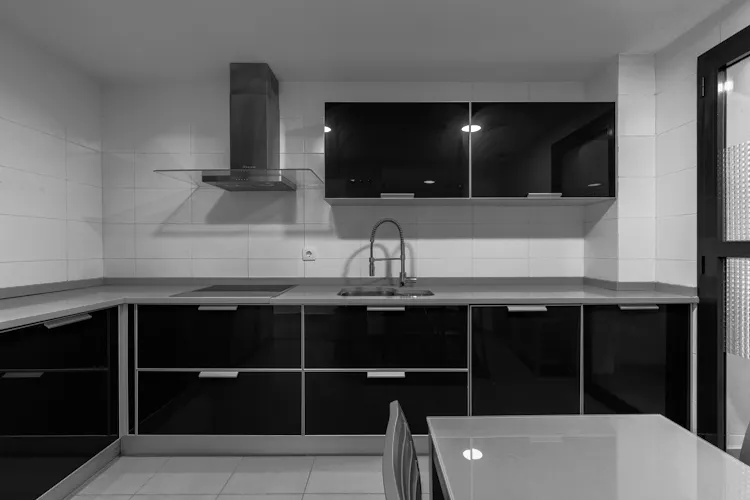 Foto de cocina en un piso en alquiler