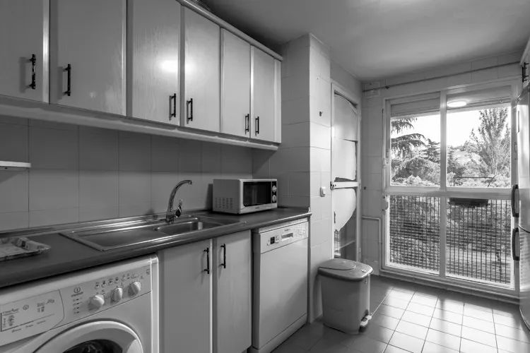Foto de cocina en un piso en alquiler