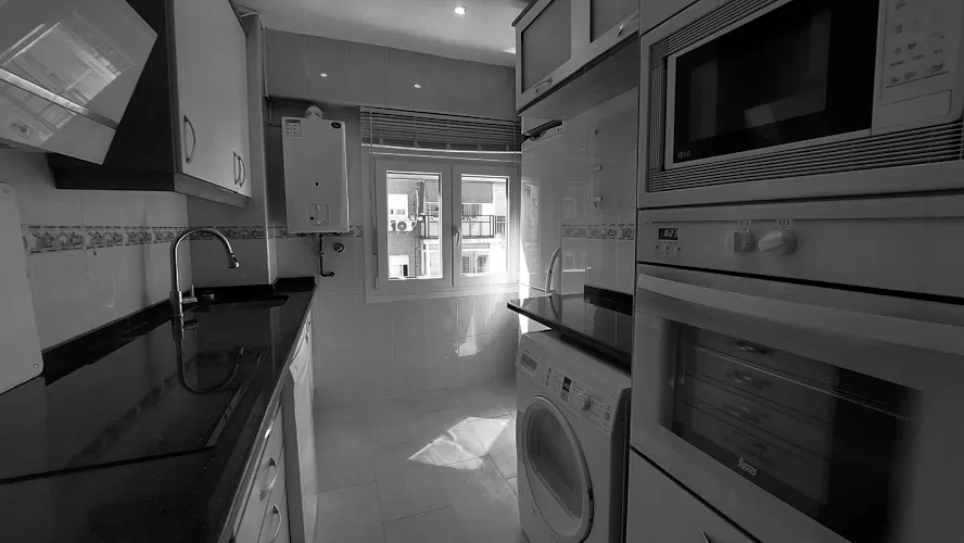 Foto de cocina en un piso en alquiler