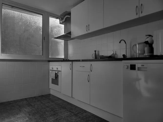 Foto de cocina en un piso en alquiler