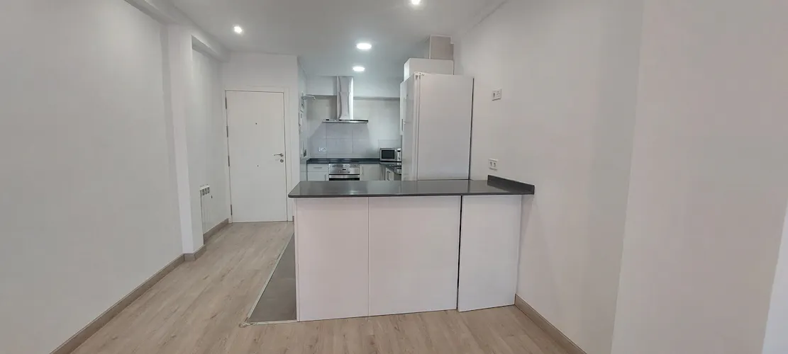 Foto de cocina en un piso en alquiler