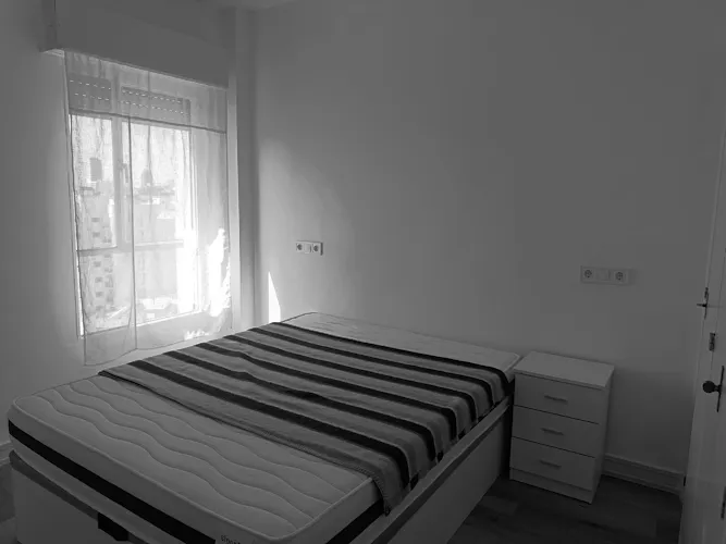 Foto de dormitorio en un piso en alquiler