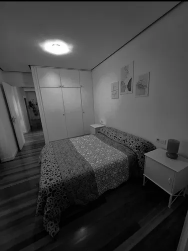 Foto de dormitorio en un piso en alquiler