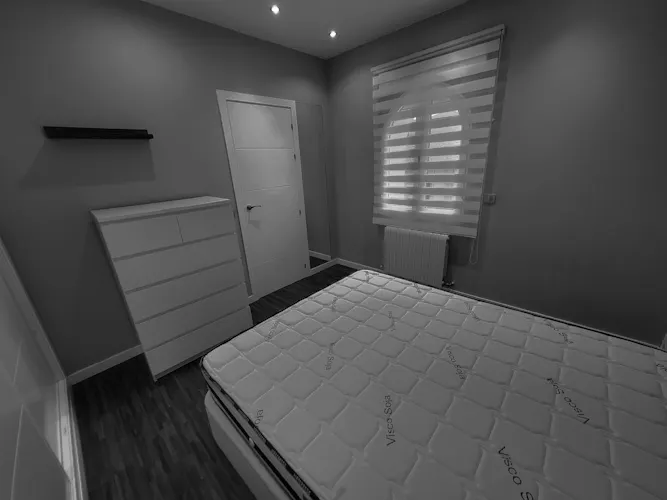 Foto de dormitorio en un piso en alquiler