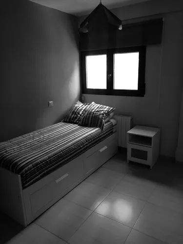 Foto de dormitorio en un piso en alquiler