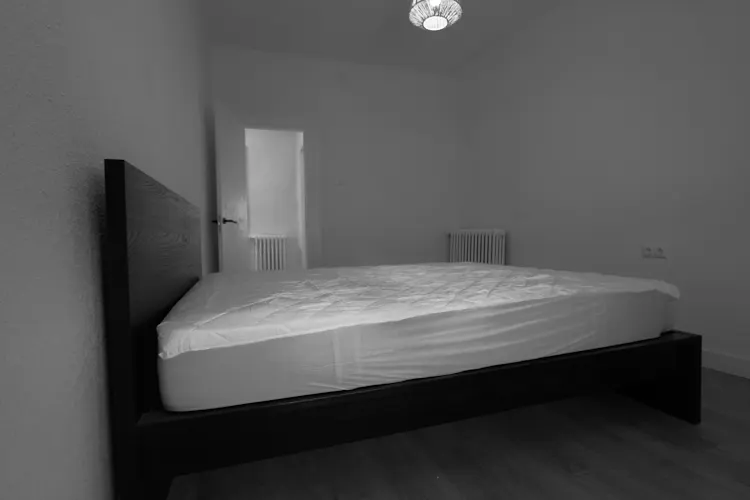 Foto de dormitorio en un piso en alquiler