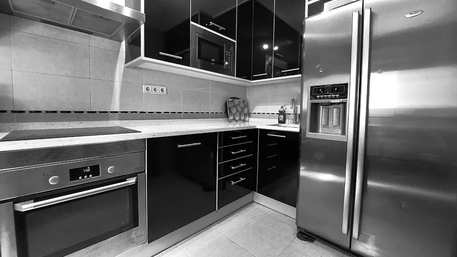 Foto de cocina en un piso en alquiler