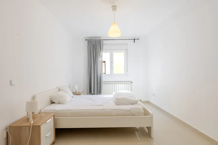 Foto de dormitorio en un piso en alquiler