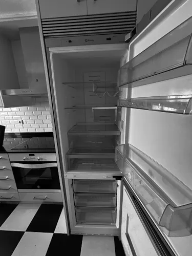 Foto de cocina en un piso en alquiler