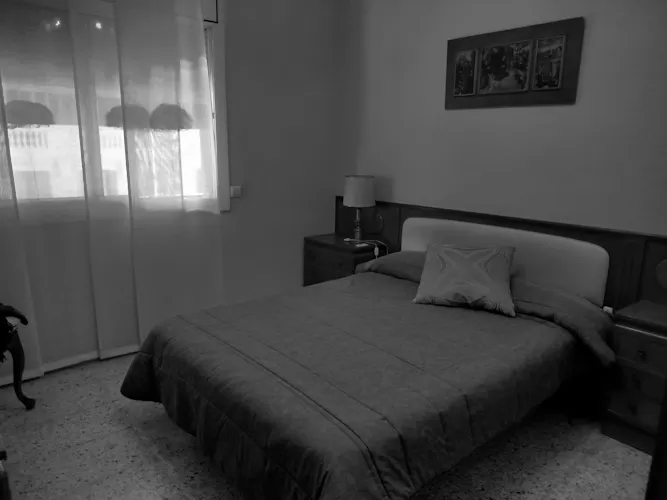 Foto de dormitorio en un piso en alquiler