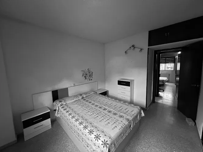 Foto de dormitorio en un piso en alquiler