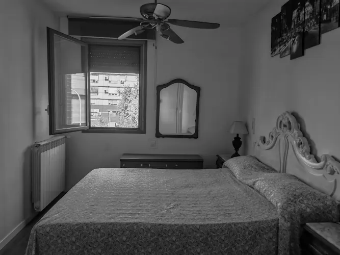 Foto de dormitorio en un piso en alquiler