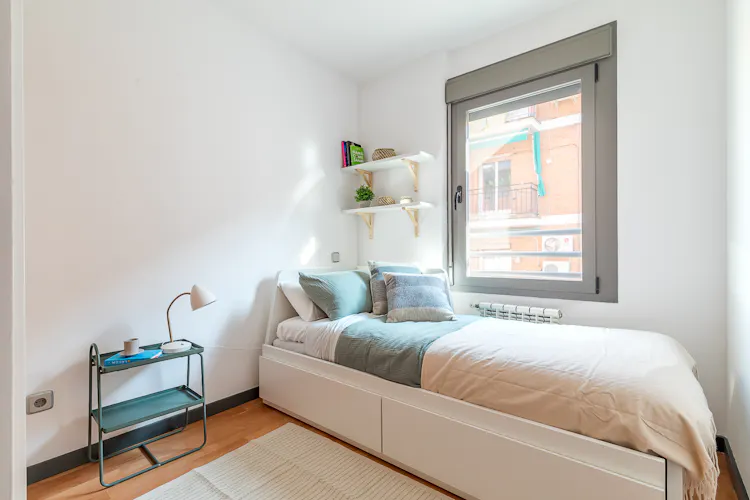 Foto de dormitorio en un piso en alquiler