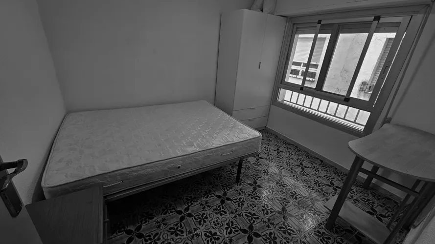 Foto de dormitorio en un piso en alquiler