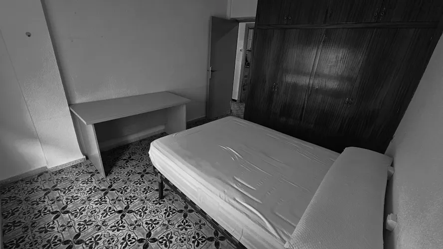 Foto de dormitorio en un piso en alquiler