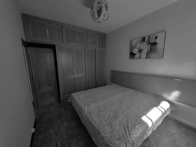 Foto de dormitorio en un piso en alquiler