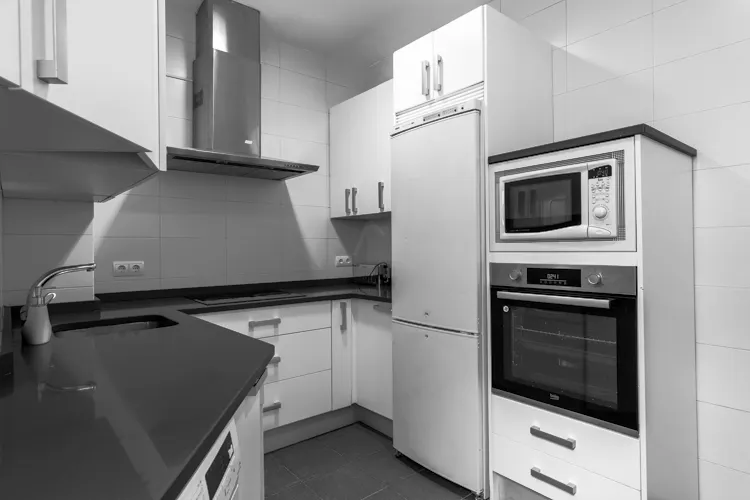 Foto de cocina en un piso en alquiler