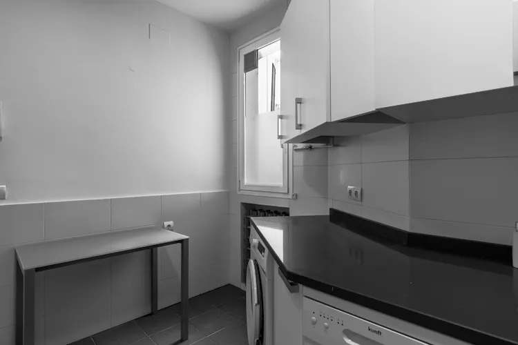 Foto de cocina en un piso en alquiler