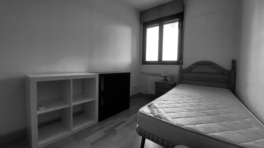 Foto de dormitorio en un piso en alquiler