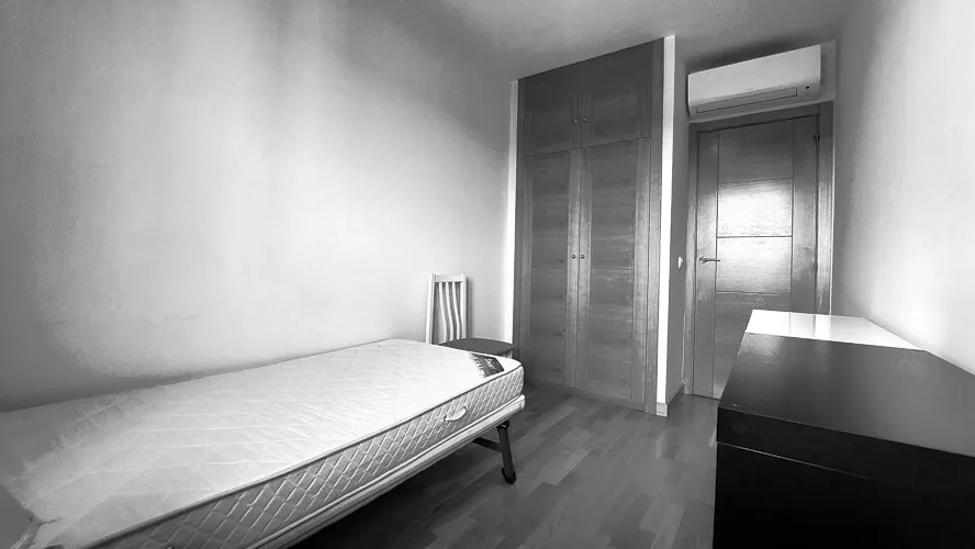 Foto de dormitorio en un piso en alquiler