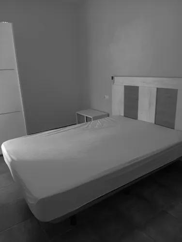 Foto de dormitorio en un piso en alquiler