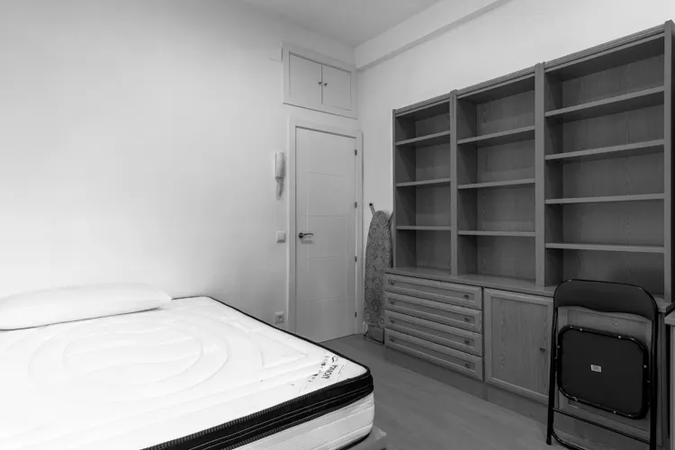 Foto de dormitorio en un piso en alquiler