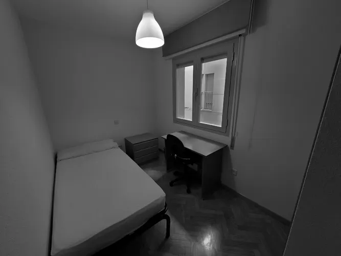 Foto de dormitorio en un piso en alquiler