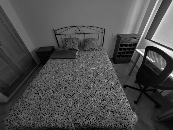 Foto de dormitorio en un piso en alquiler