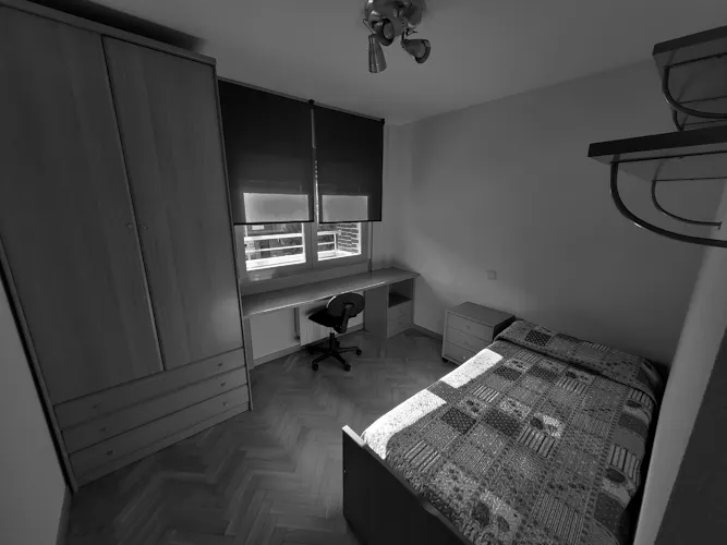 Foto de dormitorio en un piso en alquiler