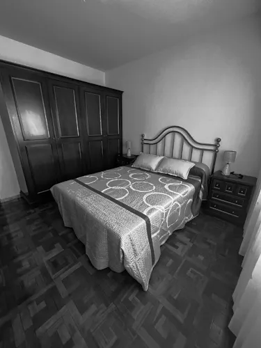 Foto de dormitorio en un piso en alquiler
