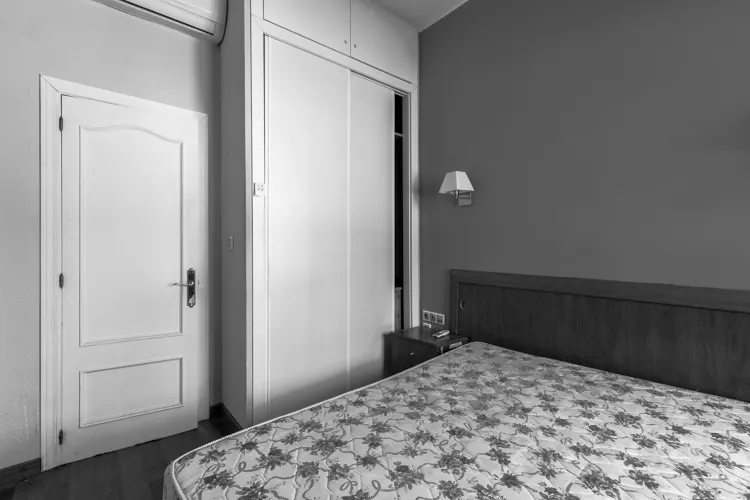 Foto de dormitorio en un piso en alquiler